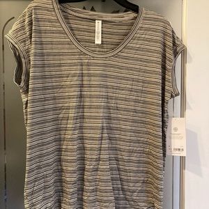 Athleta-Cloudlight stratus stripped tee size M